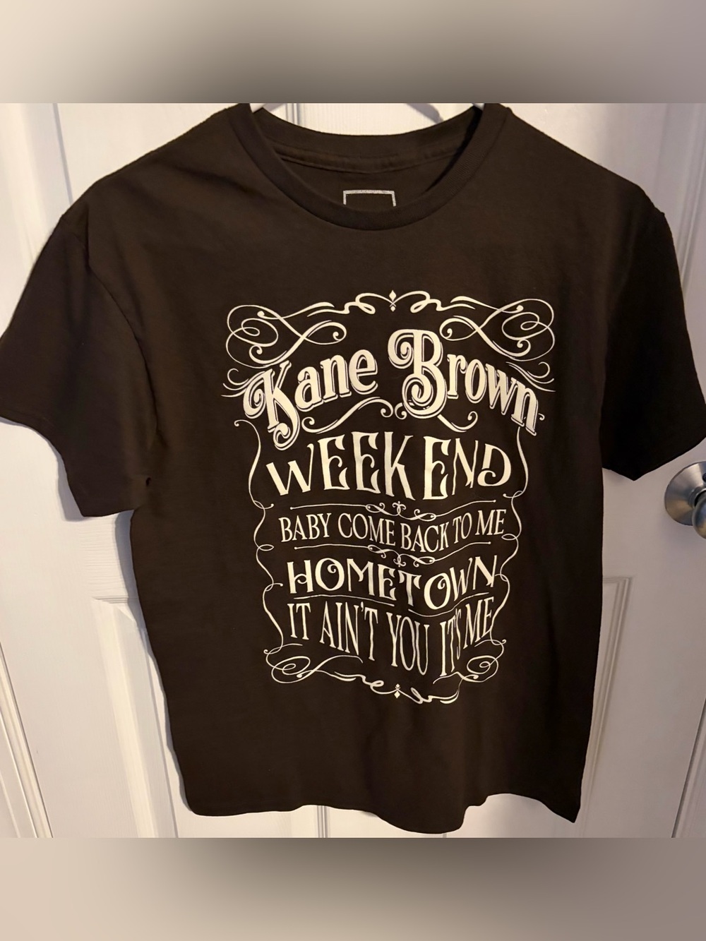 T-Shirt Kane Brown, Women’s Size Medium New